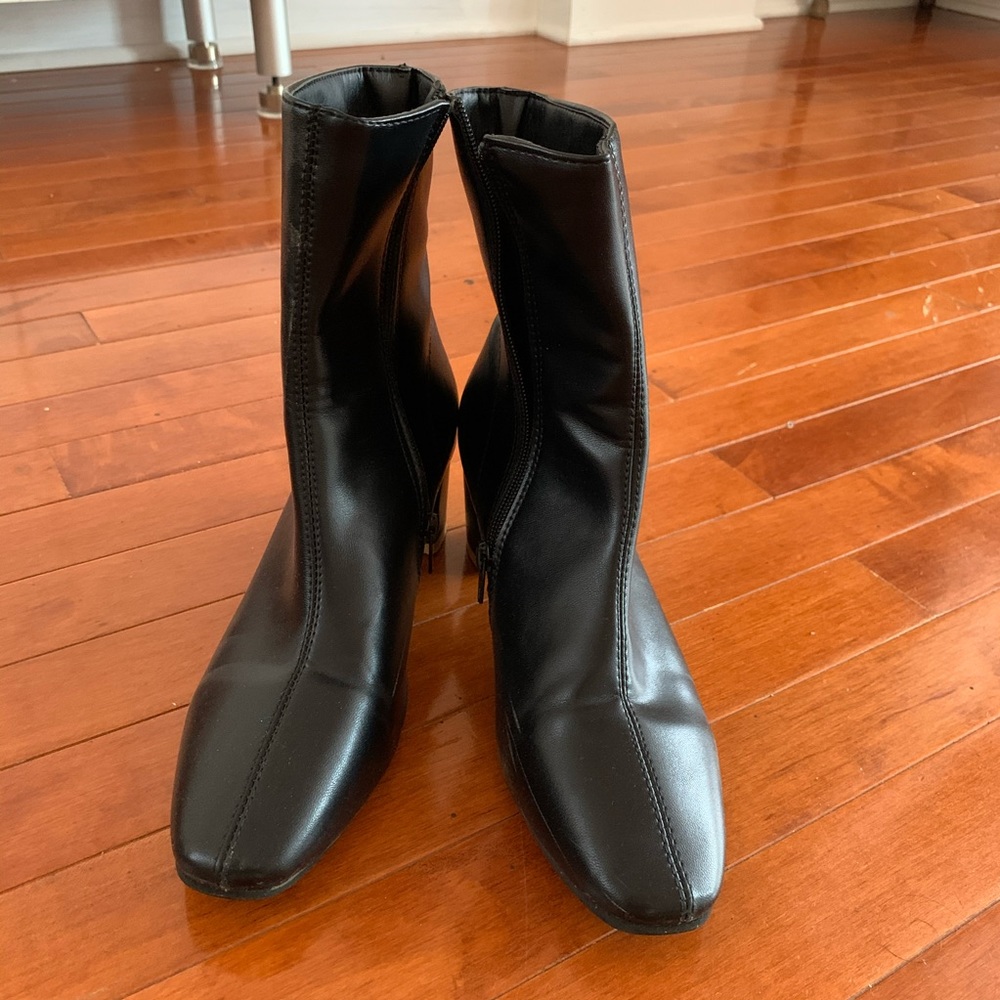 Yesstyle ankle boots